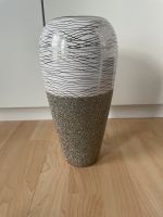 Vase silber/weiß Wandsbek - Hamburg Eilbek Vorschau
