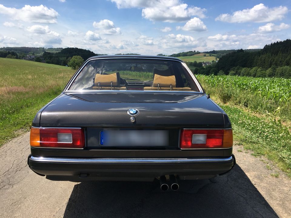BMW 735i E23 OLDTIMER in Olpe