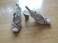 Caprice Pumps Sandale neu Gr. 40 (6 1/2) creme weiß creme Leder Niedersachsen - Osnabrück Vorschau