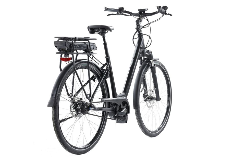 VICTORIA e-Trekking 7.7 - 2020 - 48 cm (M) | nur 1008 km | Bosch Actice Line Plus (50 Nm) 400 Wh | UVP 2.999 € | 1 Jahr Garantie | E Bike City Tiefeinsteiger in Ottobrunn