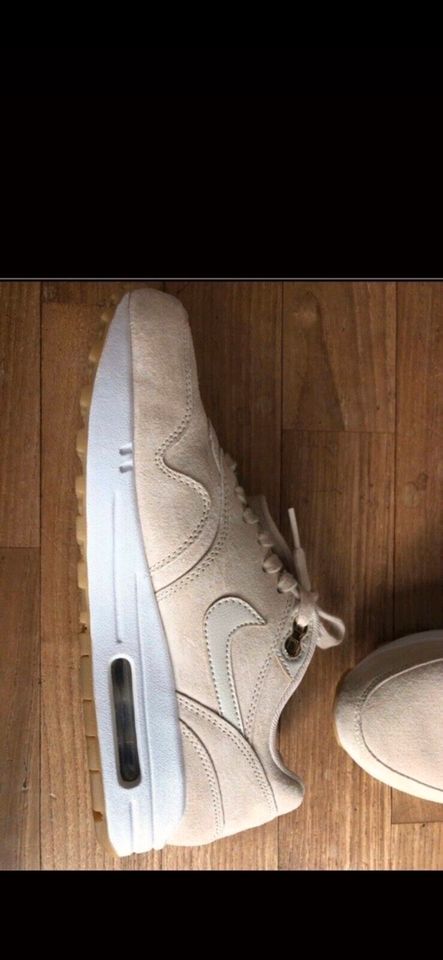 Nike Air Max beige Gr. 38,5 / 24,5 cm 2 x getragen in Rohrbach