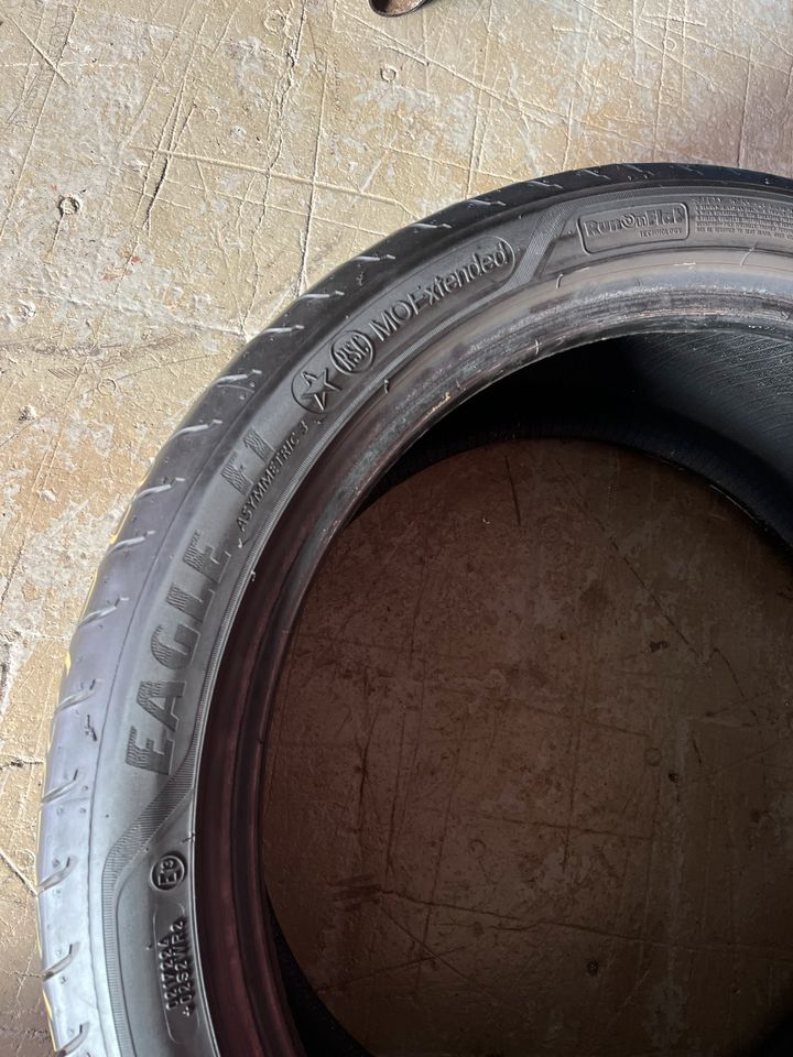 Neuwertige Gebrauchtreifen 275 35 r19 Goodyear Sommerreifen in Schwieberdingen