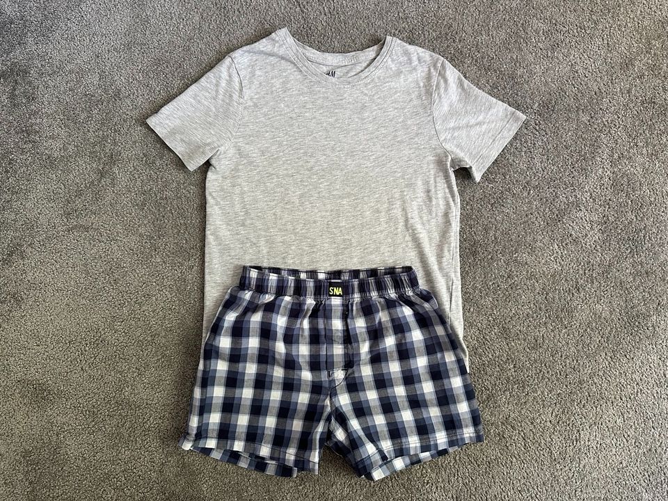 134 / 140 Sommer Pyjama * Sanetta Shorts / H&M Shirt Schlafanzug in Berlin
