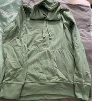 Sweatshirt in Größe M Sachsen - Chemnitz Vorschau