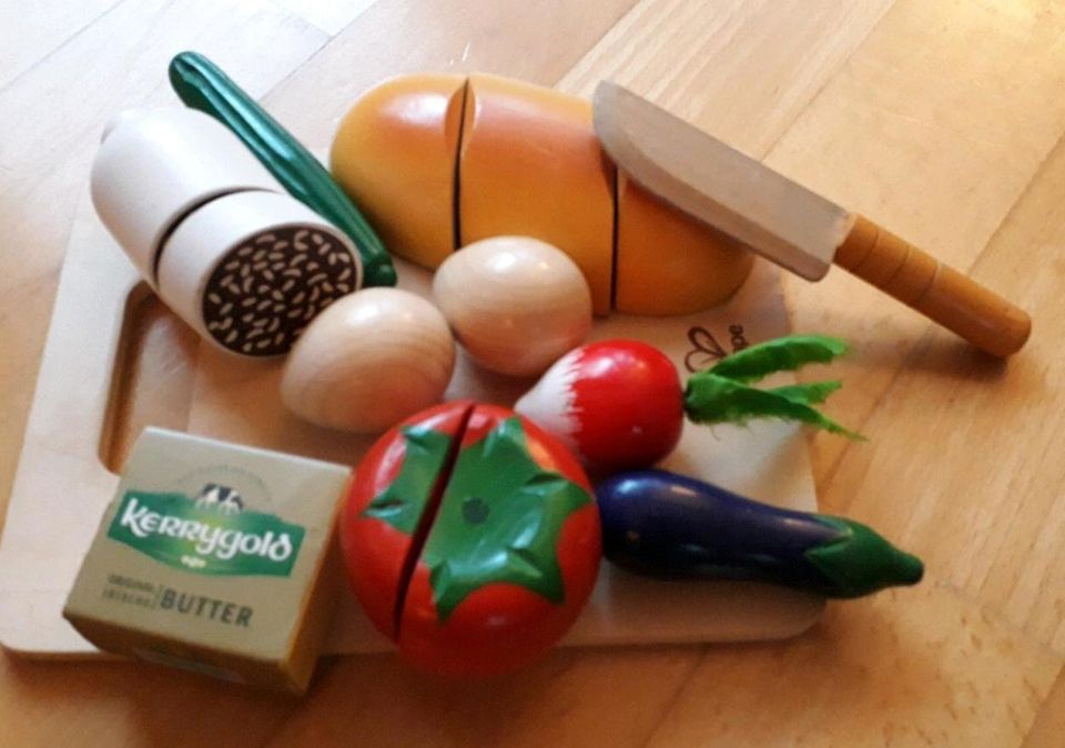 Brotzeit, Essen für Kinderküche in Frankfurt am Main