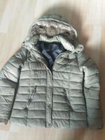 Neuwertige Winterjacke Gr. 38 Nordrhein-Westfalen - Lippstadt Vorschau