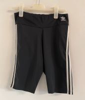 Kurze Adidas Sporthose Größe 42 Hessen - Rabenau Vorschau