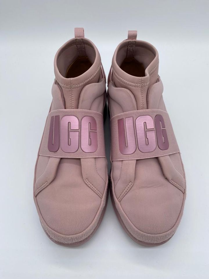 UGG Sneaker Damen Gr.37 in Saarbrücken