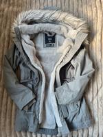 HOLLISTER Parka Damen Grösse M grau Niedersachsen - Hildesheim Vorschau