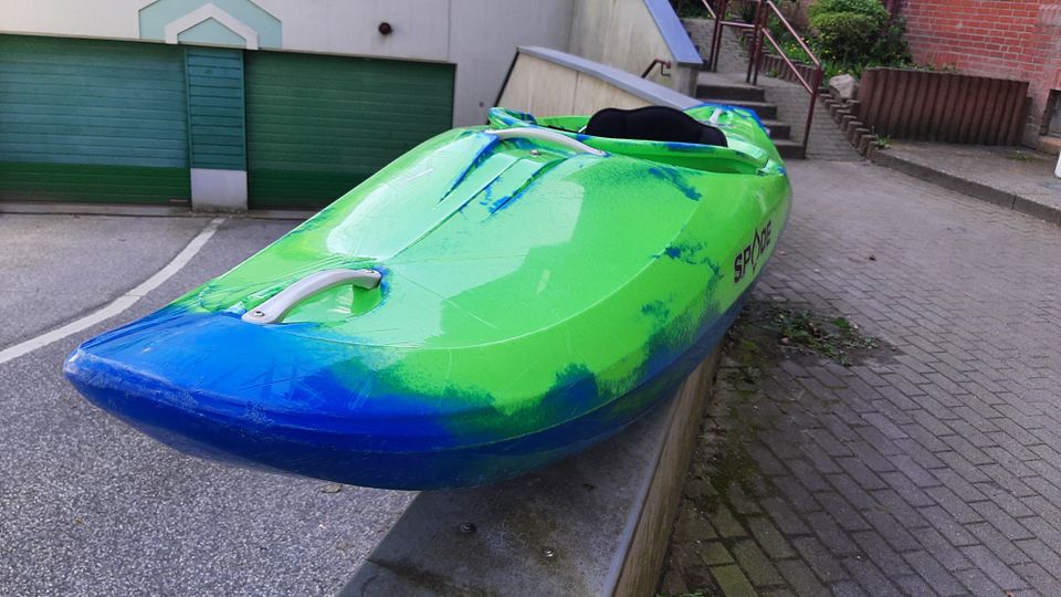 Wildwasser Kayak Spade Joker - der schnellste Rieverrunner! in Ahrensburg