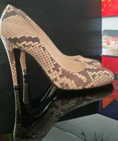 BALLY Schuhe, pumps Gr. 37 – sehr guter Zustand Düsseldorf - Ludenberg Vorschau