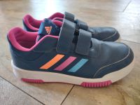 Adidas Turnschuhe 37 Hallenschuhe Mädchenschuhe Thüringen - Stadtlengsfeld Vorschau