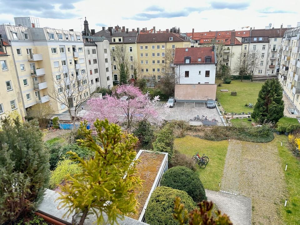 Mod. 3-Zimmer-Eigentumswohnung m. großem Süd-Balkon zum Garten - ca. 200 m z. S-Bahn Mittersendling in München