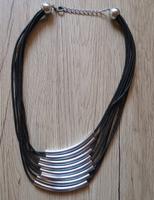 Kette, Modeschmuck, 8-lagig, Leder u. Hülsen Leipzig - Burghausen-Rückmarsdorf Vorschau
