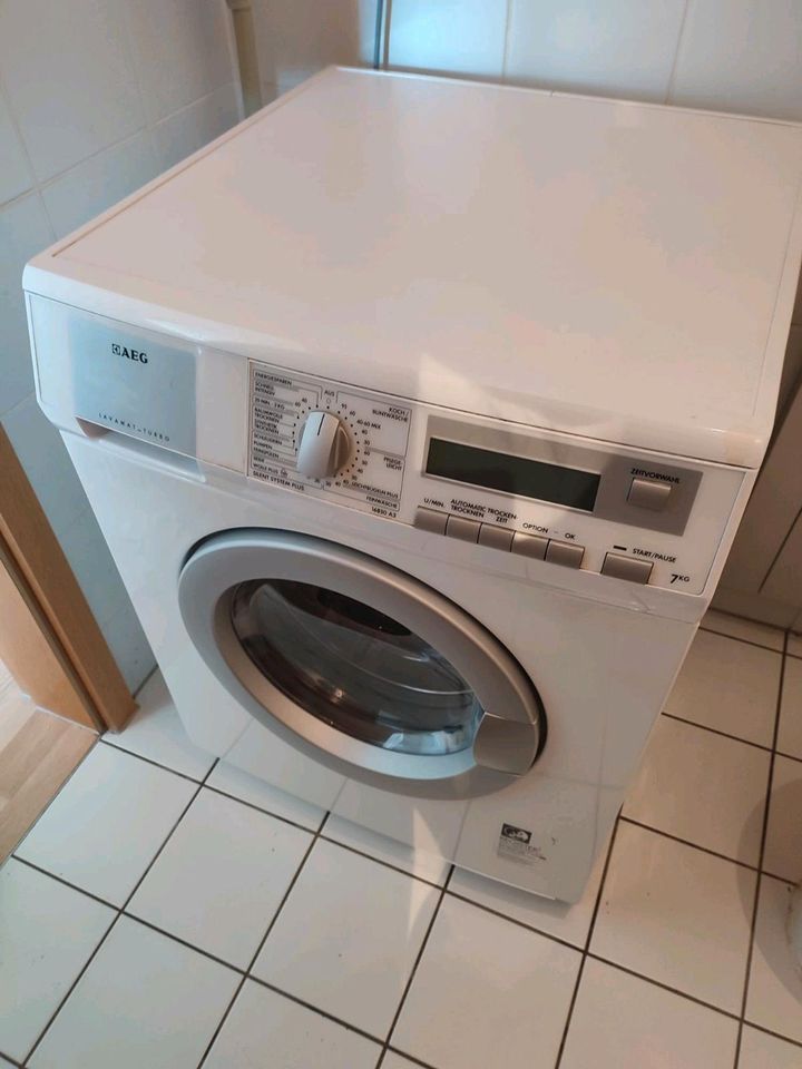 Verkaufe Kombi Waschmaschine mit Trockner Funktion in Unterpleichfeld