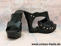 3819 unisex-heels, verk. neue high heels in gr. 44; echtholz! Hessen - Limeshain Vorschau