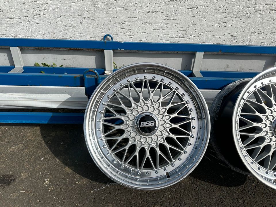 BMW BBS RC 061 062 8x18 9x18 Felgen Alufelgen e34 e31 e36 e38 in Cölbe