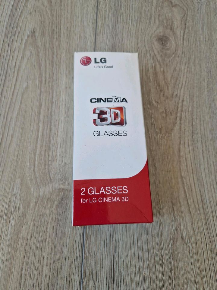 2 x LG Cinema 3D Glasses in Thannhausen