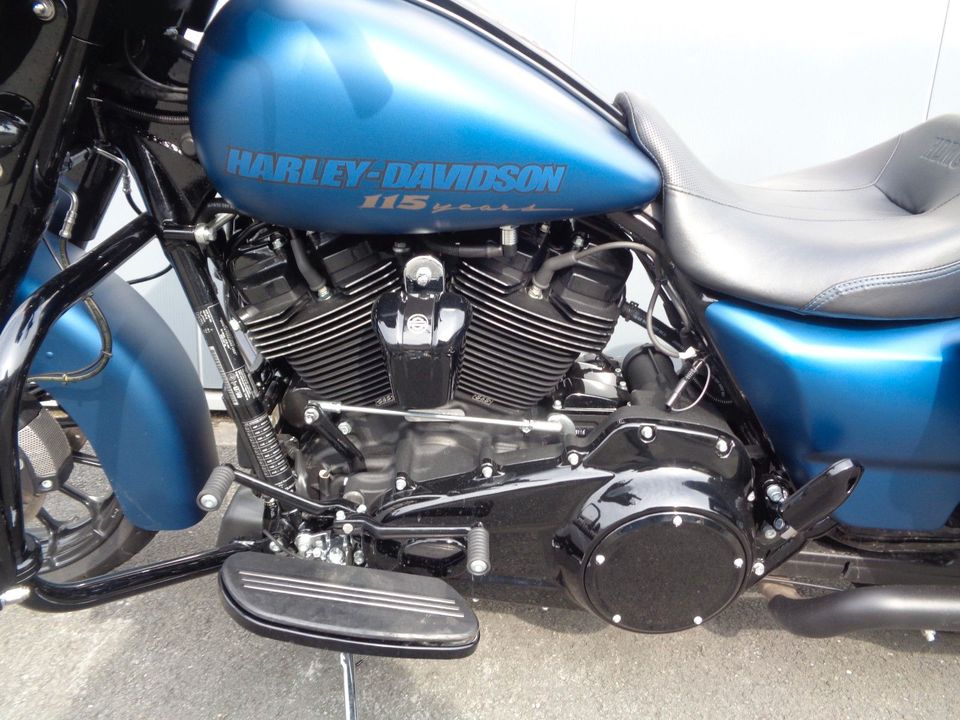 Harley-Davidson FLHXS °STREET GLIDE SPECIAL° *124cui* POWERPAC in Melle