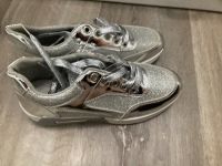 Damen Schuhe Silber neu Größe 39 Obergiesing-Fasangarten - Obergiesing Vorschau