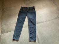 BOSS Damenjeans, Modell Noralie, Größe 30, neuwertig Rheinland-Pfalz - Ludwigshafen Vorschau