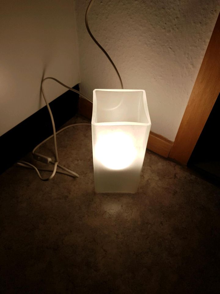 2 Nachttisch-Lampen ☆ Glas ☆zusammen 14€ in Hirschhorn