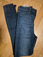 Jeans von HollisterGr.26/30 Niedersachsen - Rhauderfehn Vorschau