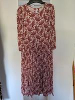 Esprit Kleid rot/ weiß Gr 38 Niedersachsen - Neu Wulmstorf Vorschau