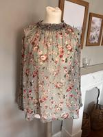 Bluse Tunika Zara Gr. L (auch mit M tragbar) Niedersachsen - Rastede Vorschau