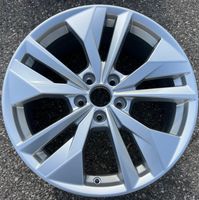 1 X ORIGINAL 18" ALUFELGE AUDI A3 S3 8Y 8Y0601025AC 7,5x18  #1FAG Bayern - Bad Tölz Vorschau