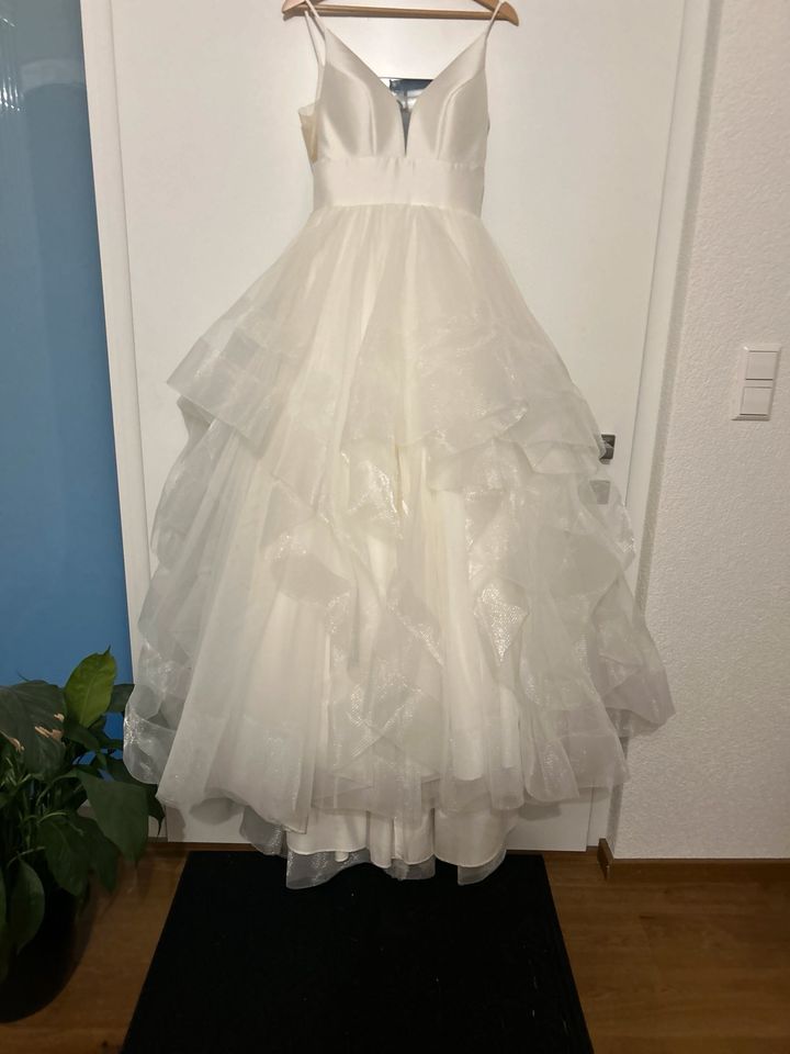 Brautkleid(Stella York) in Jestetten