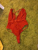 Hunkemöller Body Rot M Niedersachsen - Stade Vorschau