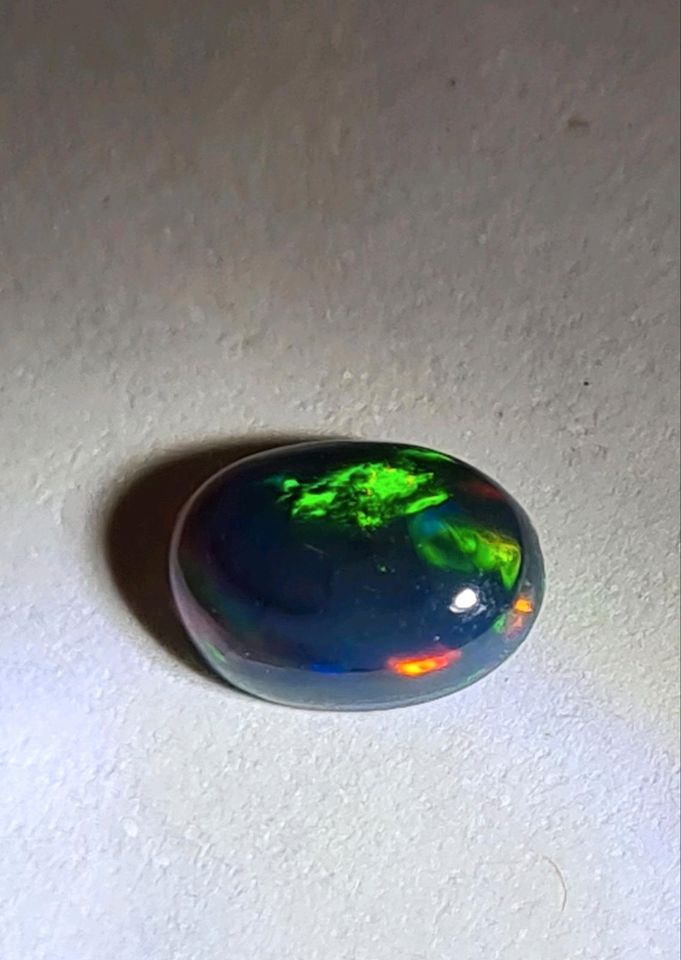 Edelstein Opal in Reutlingen