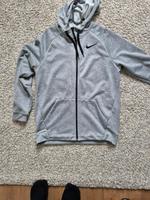 Nike Kapuzenjacke Herren grau Größe M Baden-Württemberg - Ellwangen (Jagst) Vorschau