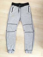 Tolle Jungen Sporthose „H&M“ Gr. 122/128 Köln - Nippes Vorschau