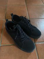 Schwarze Sneaker YourTurn Gr. 40 Hessen - Mücke Vorschau