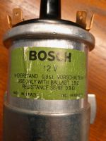 BOSCH ZÜNDSPULE 022111902 passend für ALFA GTV MERCEDES /8 VW Bayern - Poing Vorschau