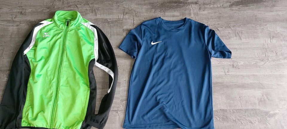 Sportfreunde Westerburg Nike Shirt Gr. Kinder XL Erima Jacke Gr. in Bad Marienberg