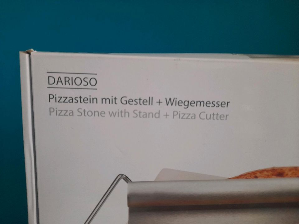 Pizzastein mit Gestell & Wiegemesser - DARIOSO in Röbel