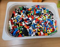 Kiste mit Lego Teilen Sachsen-Anhalt - Derenburg Vorschau