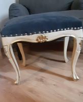 Schöner uralter Hocker Schemel Louis XVI neu gepolstert Hessen - Butzbach Vorschau