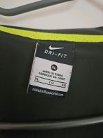 Nike Jacke Größe XL Berlin - Neukölln Vorschau