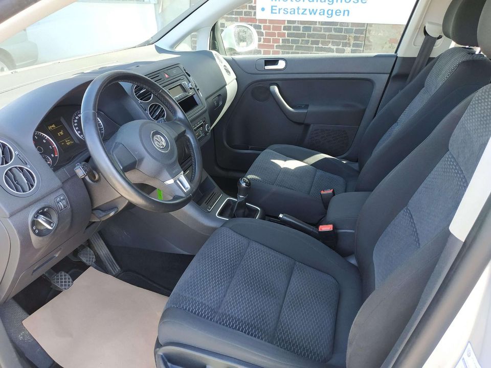 Volkswagen Golf Plus 1.2/TÜV NEU/Scheckheft/Sitzheizung/Tem in Leipzig