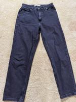 Schwarze Mom jeans von zara Größe 38 Sachsen - Freital Vorschau