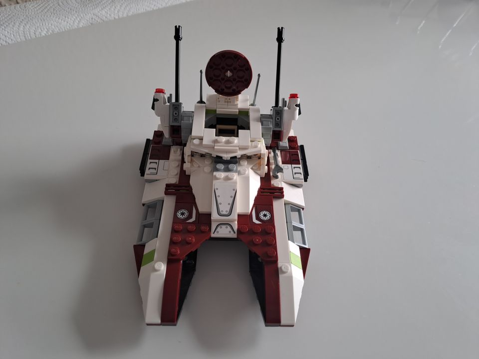 Lego Star Wars 75182 - Republic Fighter Tank in Solingen