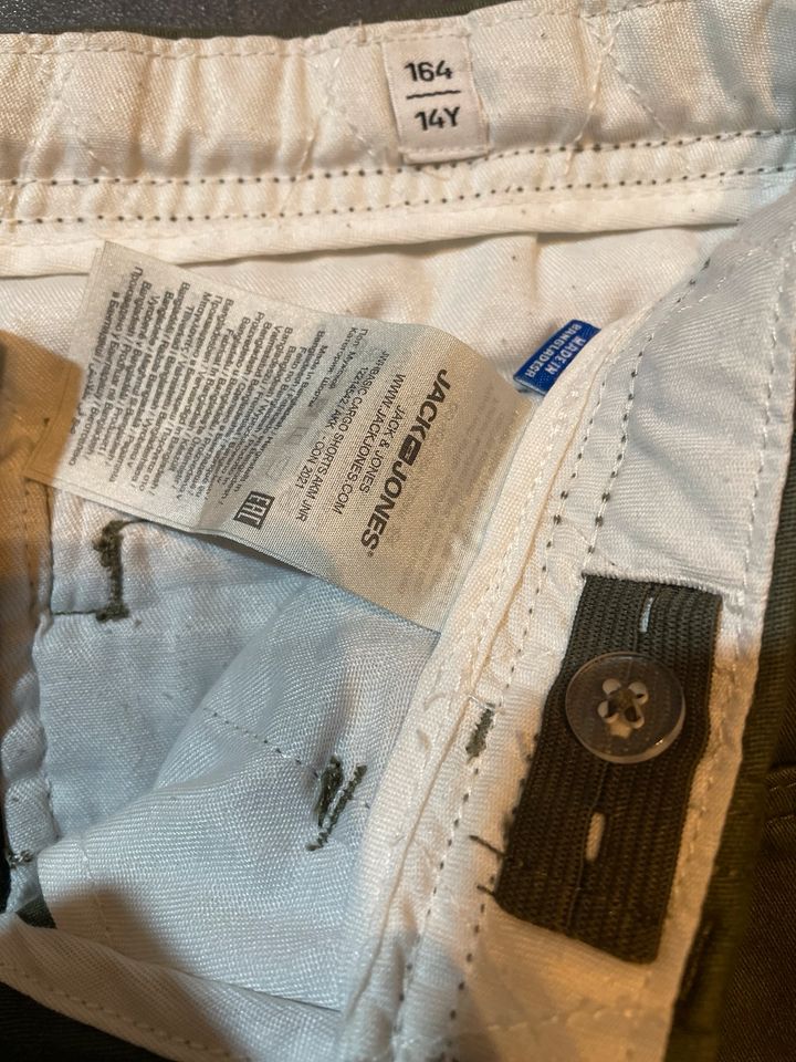 Jack & Jones kurze Hose grün in Baesweiler