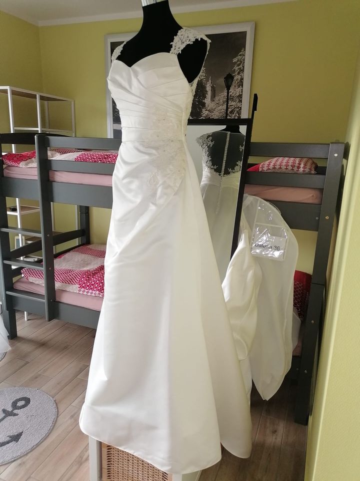 Brautkleider / Hochzeitskleider, verschiedene, Größe XS / S, 36 in Dresden