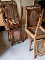 4x Holzstuhl mit Geflecht Esszimmerstuhl Antik Retro Vintage Niedersachsen - Vechelde Vorschau