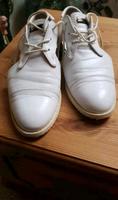 Adidas cut out low Barfuß NP 199 Leder Klinik 37,5 weiß Thüringen - Erfurt Vorschau
