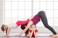 Eltern-Kind-Yoga am 14.06. | 19.07. | 22.07. in Dresden Dresden - Laubegast Vorschau